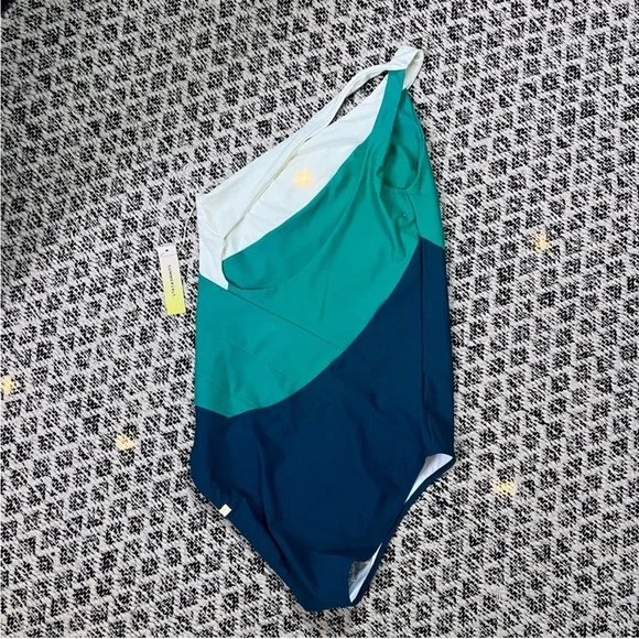 New Summersalt The Sidestroke Best Selling Swimsuit in Seaweed & Seaglass - Picture 6 of 7